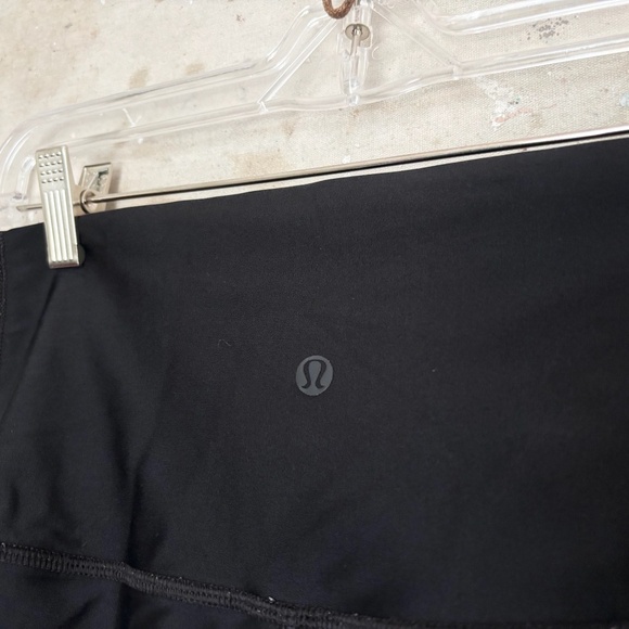 Lululemon Shine Tight, Roll Down - Picture 5 of 6